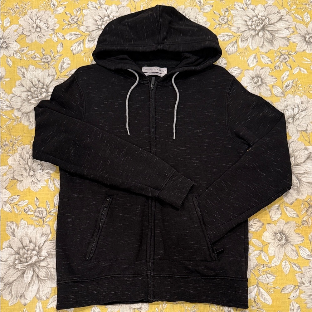 Zara Men's Black Zip-Up Sweater